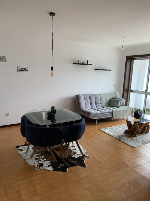 Sofa cama  em perfeitas condiçoes