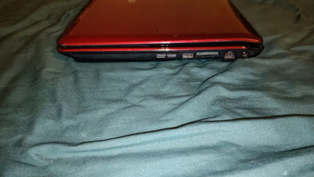 Laptop Asus A52 i3/4GB/250GB