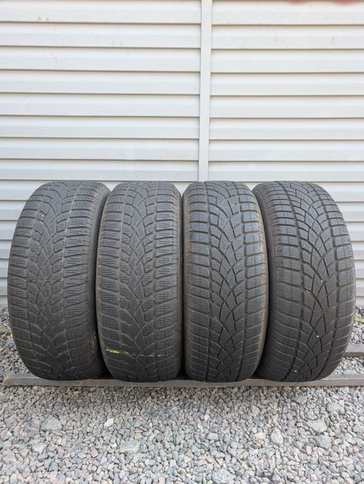 Комплект зимових шин Dunlop 235/55 R18 235*55 18 SP Winter Sport 3D 00183