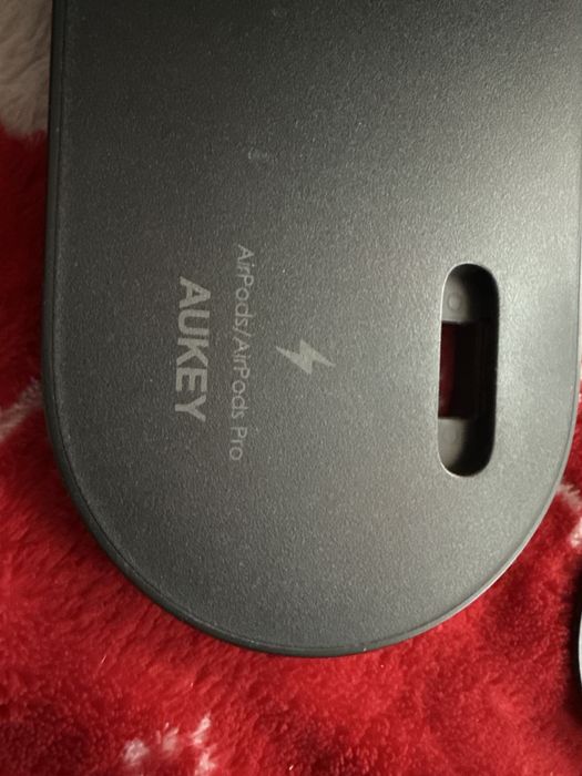 AUkEY Stacja ladowania iphon 11-13 applewatch airpods !!