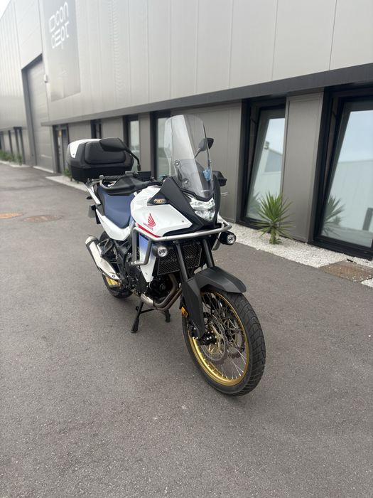 Honda Transalp 750