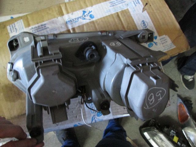 Ótica / farol esquerda ALFA ROMEO 146 (930_)
