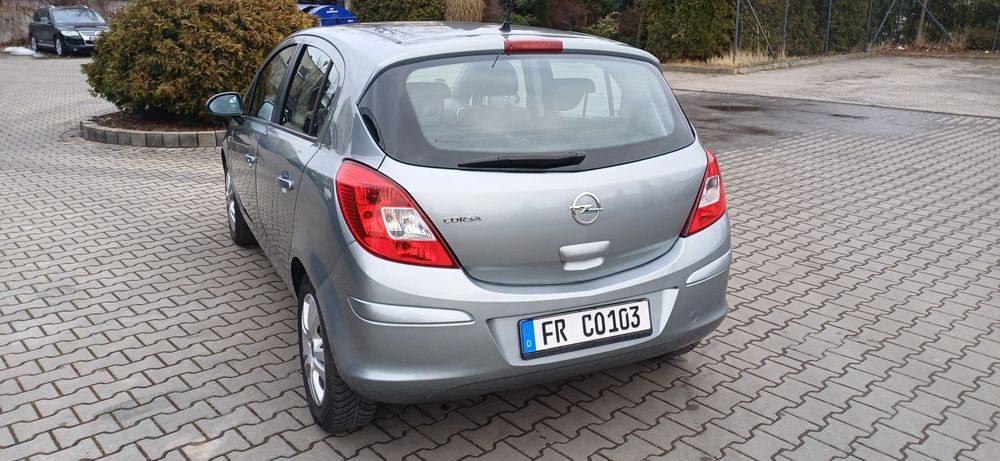 Opel Corsa 1.2 Benzyna 86km/Bogatsza Opcja/ Ładny Stan!
