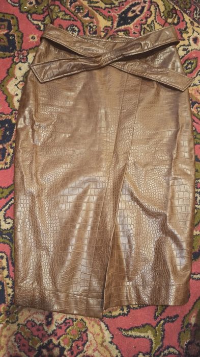 Юбка экокожа под змею