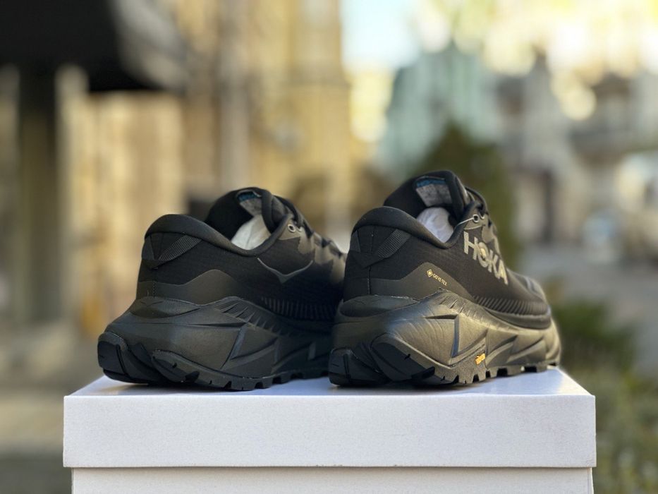 Кросівки  Hoka чорні нові чоловічі