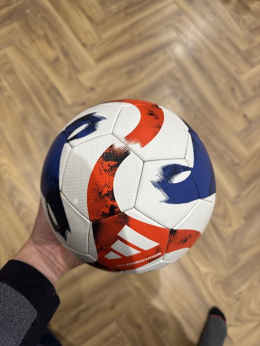 Piłka nożna Adidas Tiro Competition półprofesjonalna HT2426 r. 4