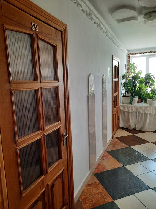 Оренда довгостроково,,подобово квартир,комнат,хостел,готель,центр. 350