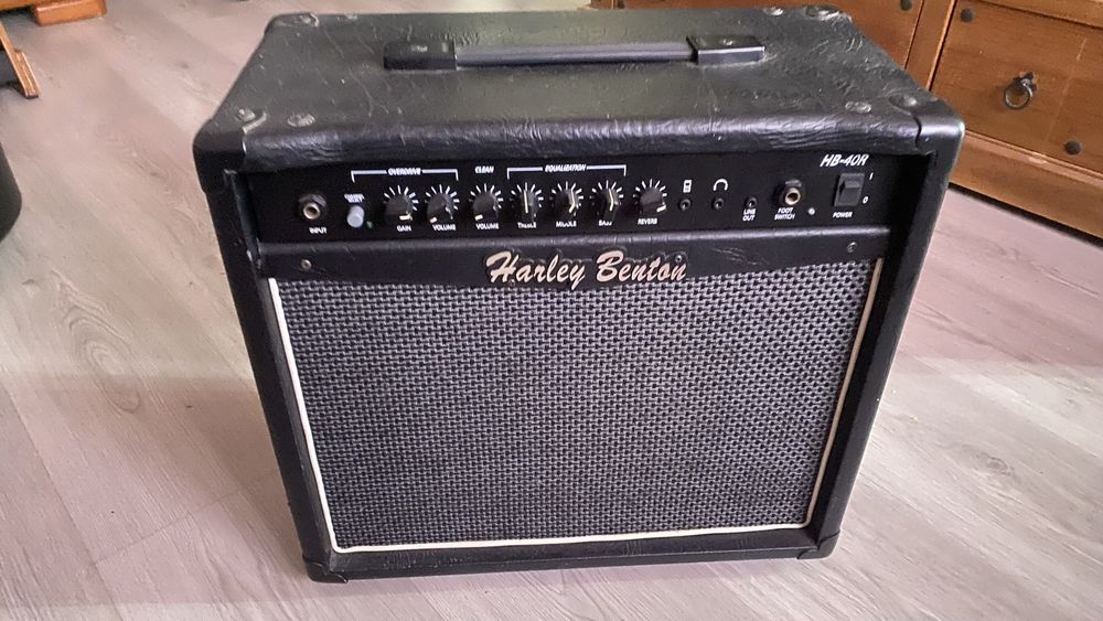 Amplificador Harley Benton HB-40R