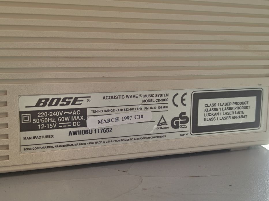 Radio Bose Wave music system CD-3000