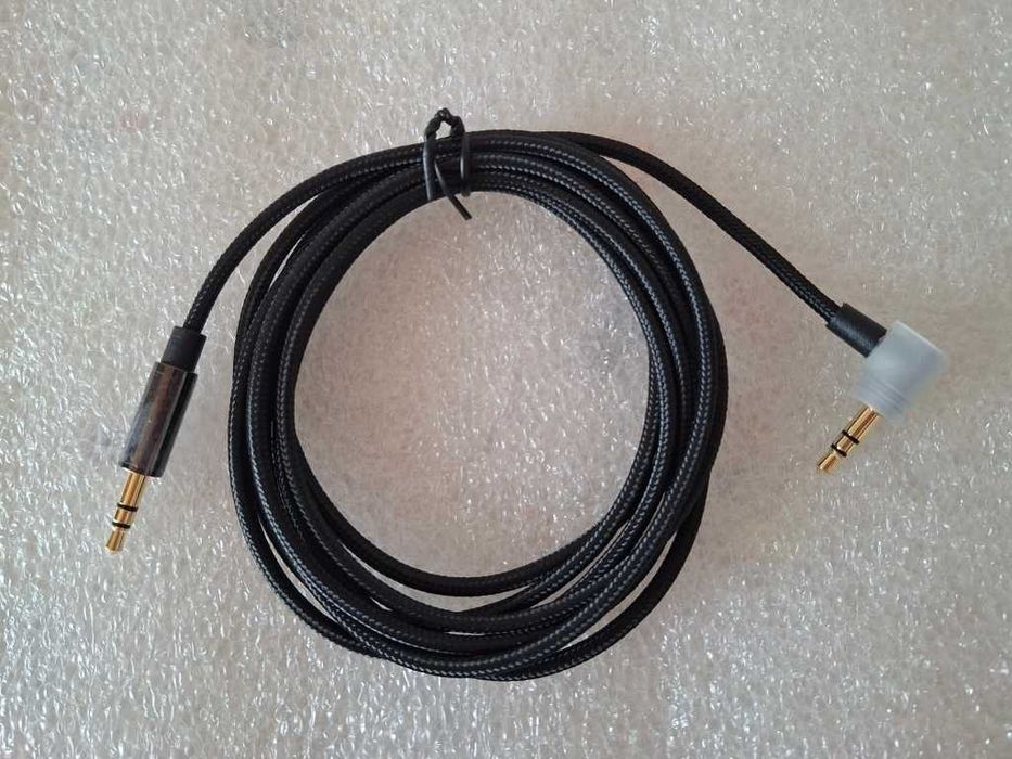 Аудиокабель CableCreation 2 м /2 х 3,5 мм