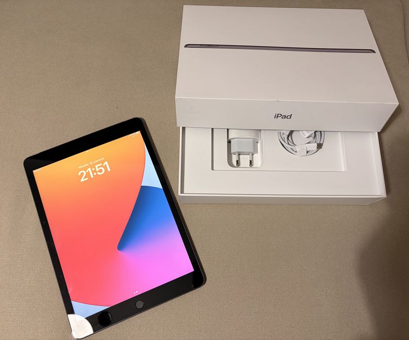 Apple iPad 9 gen 64 GB Wi-Fi + Cellular LTE Space Gray – idealny stan