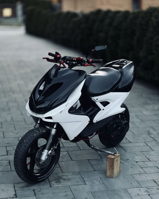 Yamaha Aerox 70cc stage 6 MVT