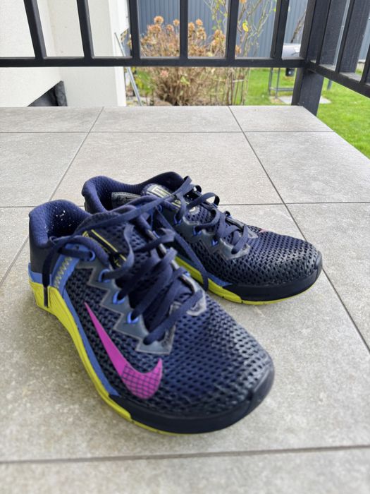 Оригінальні кросівки Nike Metcon 6 в чудовому стані 37 р