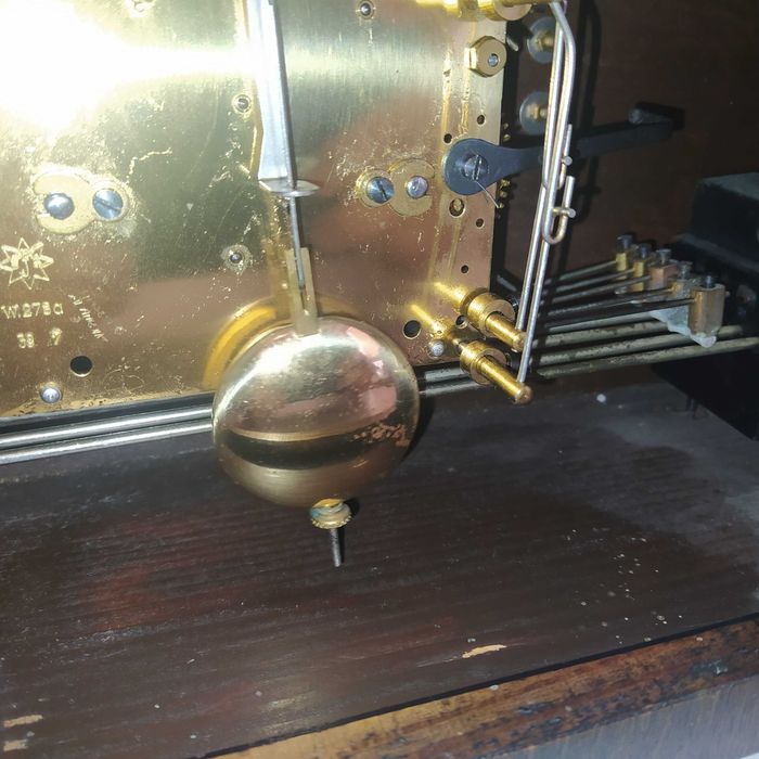 Zegar kominkowy Junghans