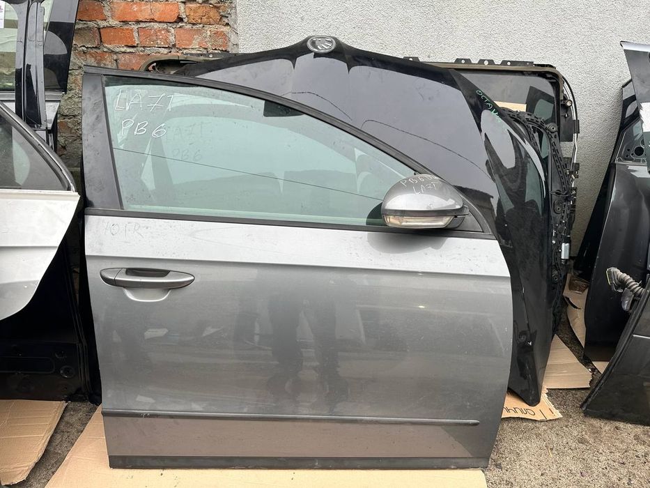 Дверка / Дверь  Передня права пасажирська Volkswagen  Passat B6