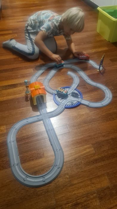 Stacyjkowo Duża kolejka pociąg tory