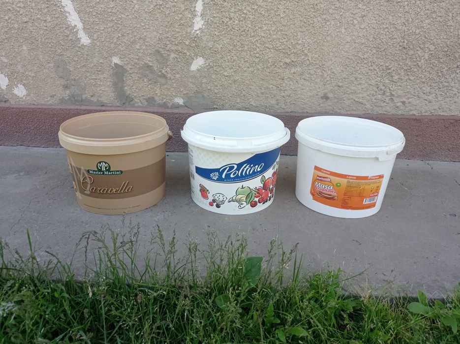 Продам харчові відра
