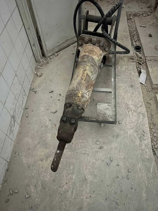 Martelo hidráulico Atlas Copco