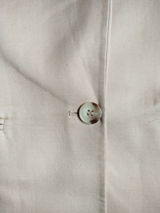 Трендовий базовий жіночий подовжений піджак бренду Reserved, розмір с-