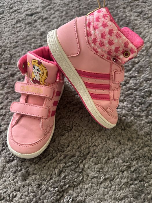 Високі кросівки Adidas