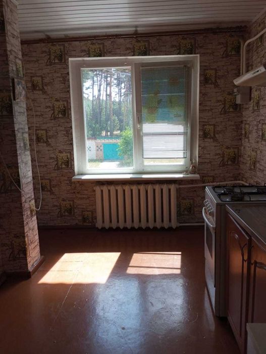 Продам 3-х кімнатну квартиру в Богодухові
