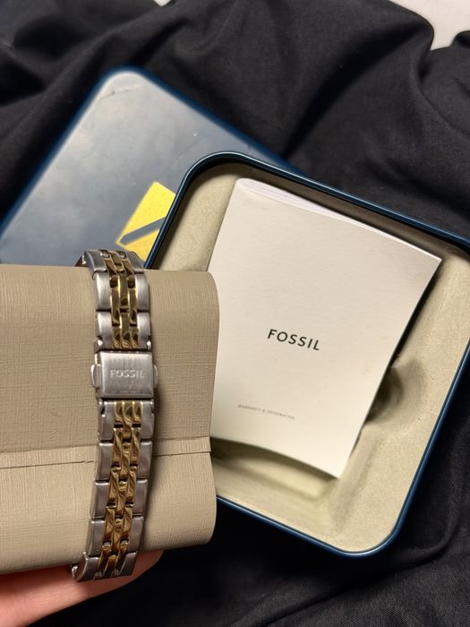 Годинник Fossil