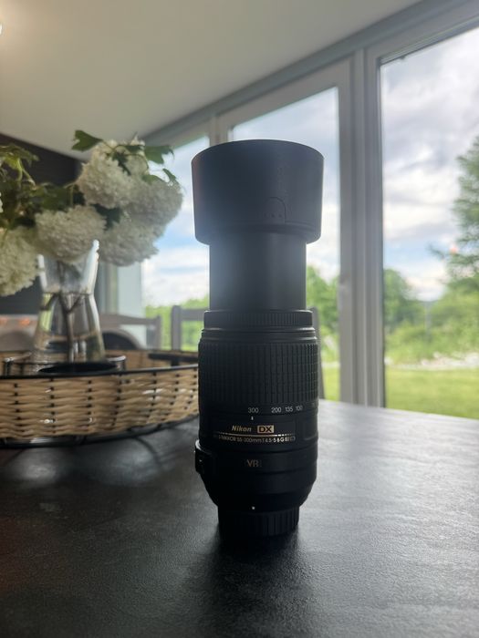 Nikon d3100 z zestawem