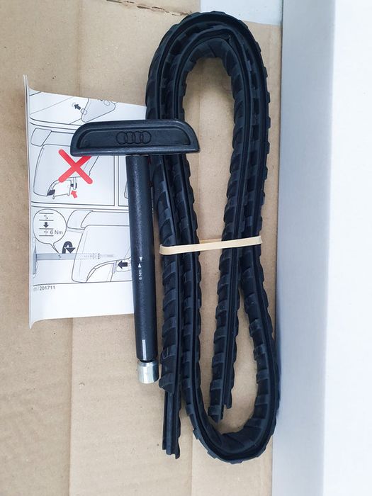 Suporte Barras de tejadilho Audi Q8/RSQ8