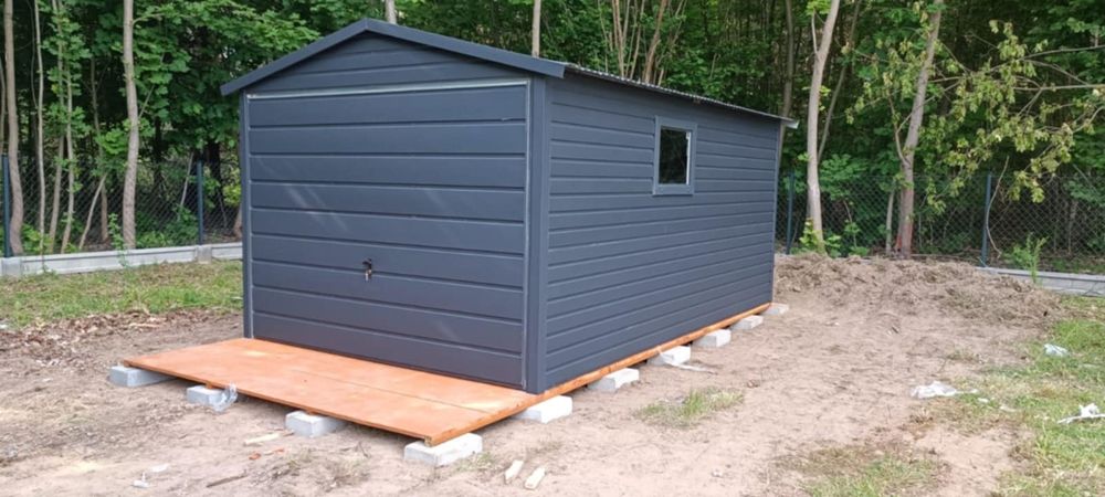 Garaze blaszaki domek ogrodowy