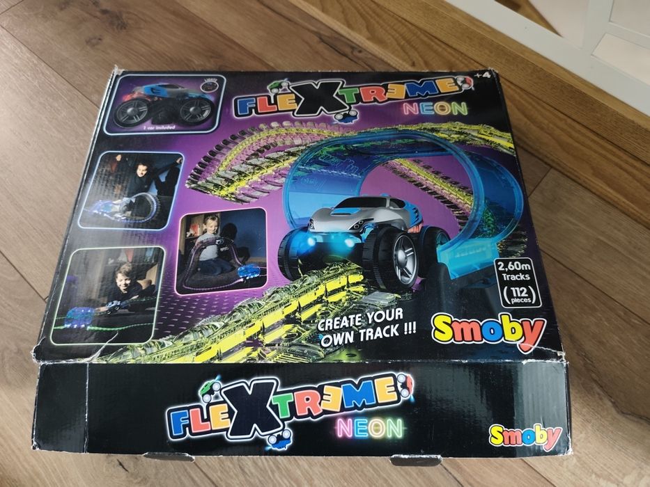 Tor samochodowy Smoby flextreme neon