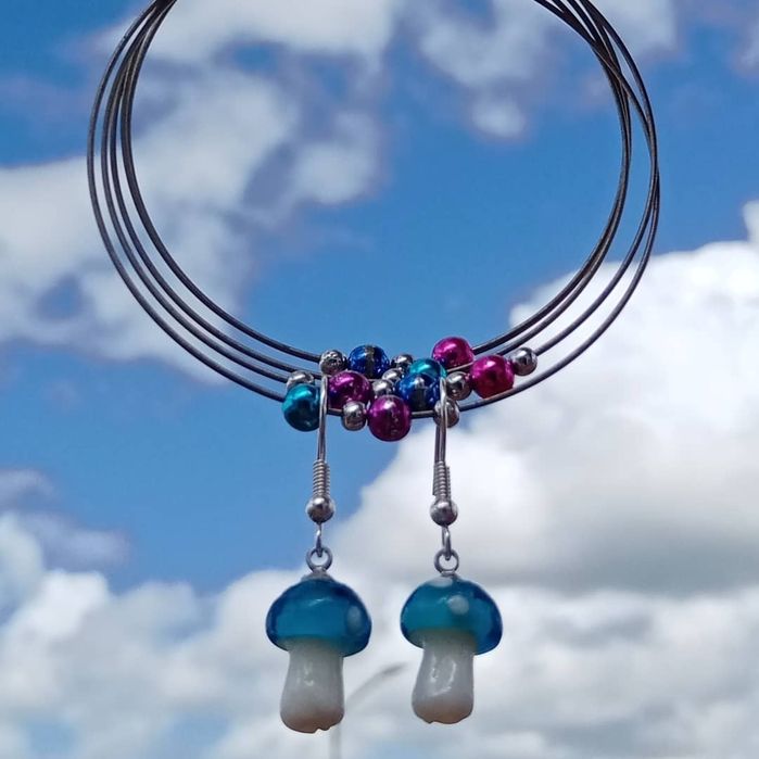 Brincos feitos á mão