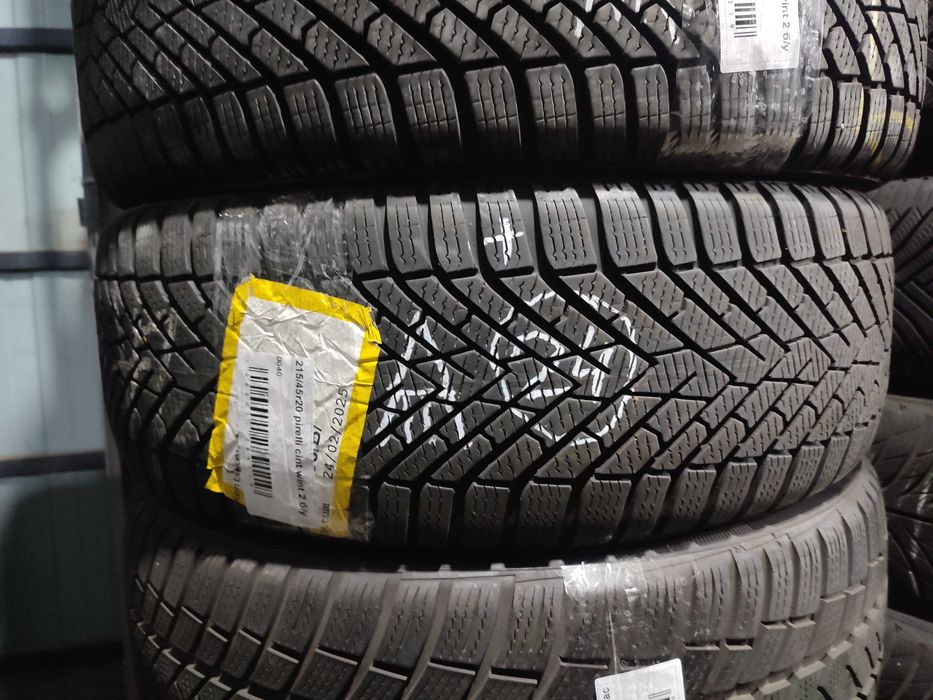 Шины б/у 215/45r20 Prelli Cinturato Winter 2