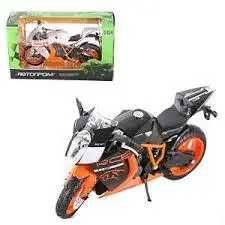 Подарунковий набір "АВТОПРОМ": модель 1:32 та 1:22