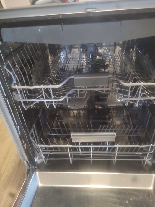Zmywarka BEKO Model: DIN 28433 sprawna mechanicznie, lekko uszkodzona.