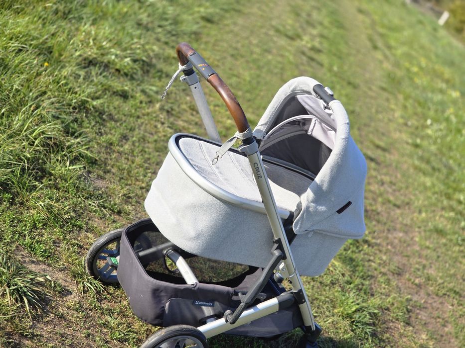 Uppa baby cruz 2 w 1