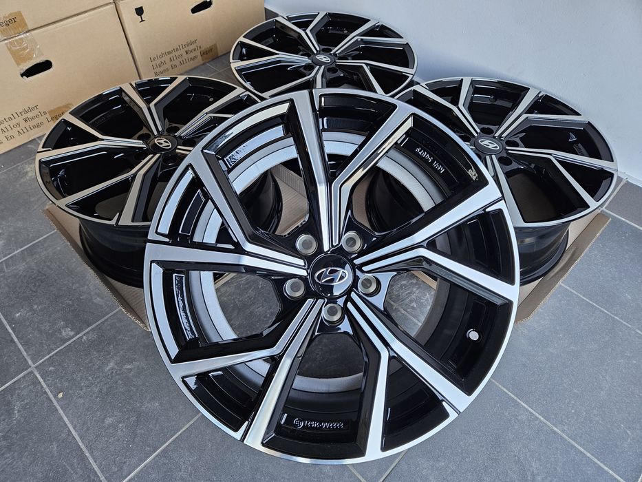 Hyundai 16 " Nowe 5x114,3 Felgi i30 ix20 Elantra Czarne