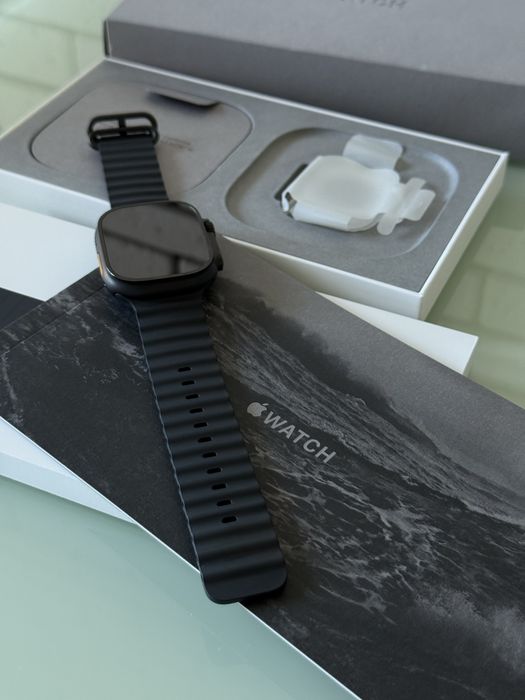 Apple Watch Ultra 2 49 mm Black Titanium Case