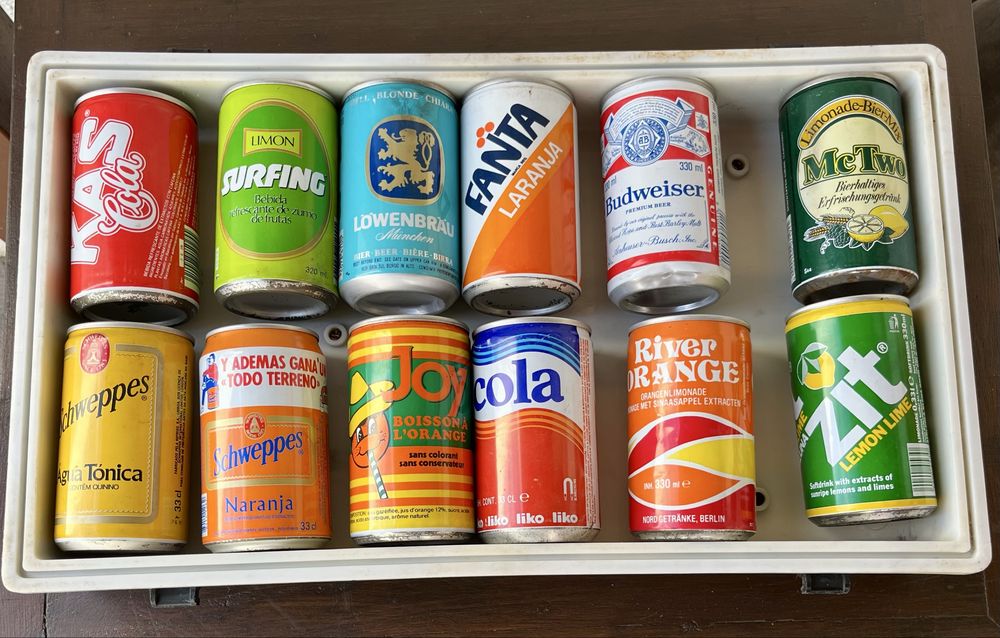 Vendo latas de refrigerantes