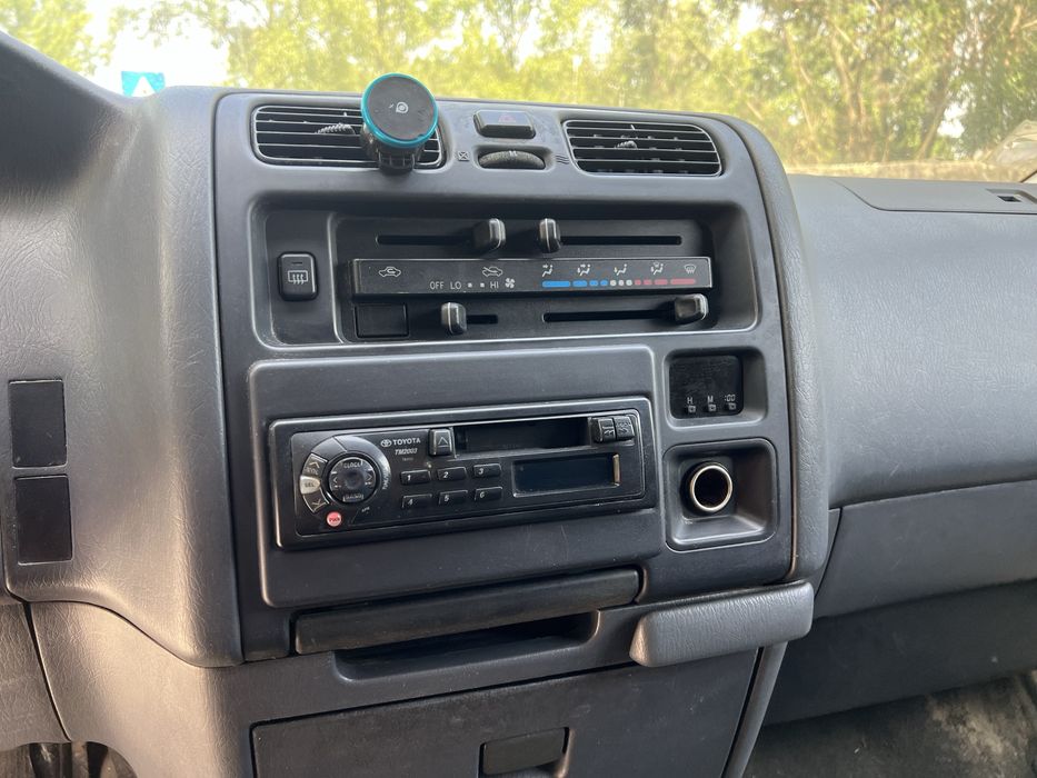 Toyota Hiace 2.5  - 2006 - Fibrada
