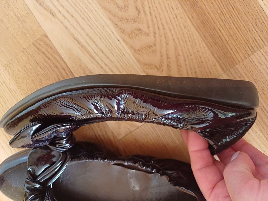 Женская обувь  из натуральной кожи  по Италия