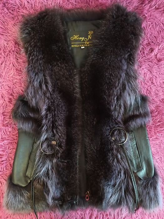 Натуральная меховая жилетка
