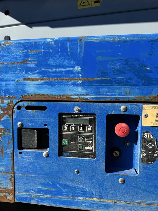 Plataforma Elevatoria eletrica Tesoura 10mt (usada)