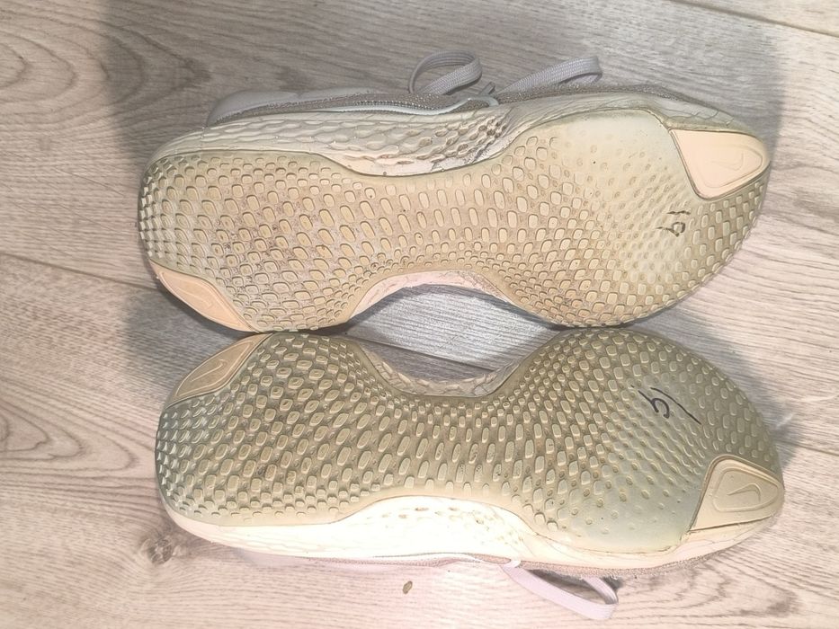 Nike ZoomX Invincible Run Flyknit 2 White/Hydrogen Blue Wom