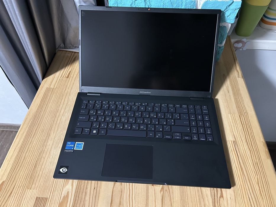 Ноутбук Asus Expert Book