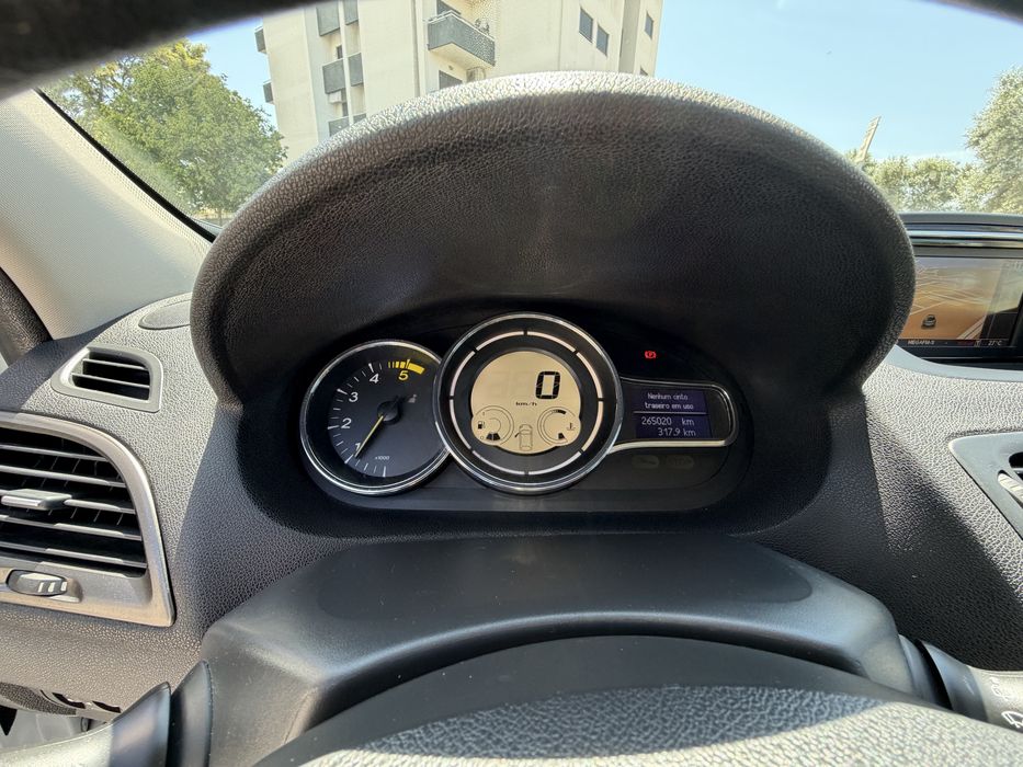 Renault Mégane Sport Tourer — fotografia 8