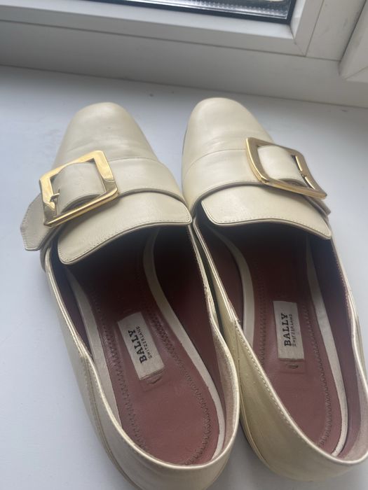 Балетки коліру перлини ІТАЛІЯ BALLY 38 розмір