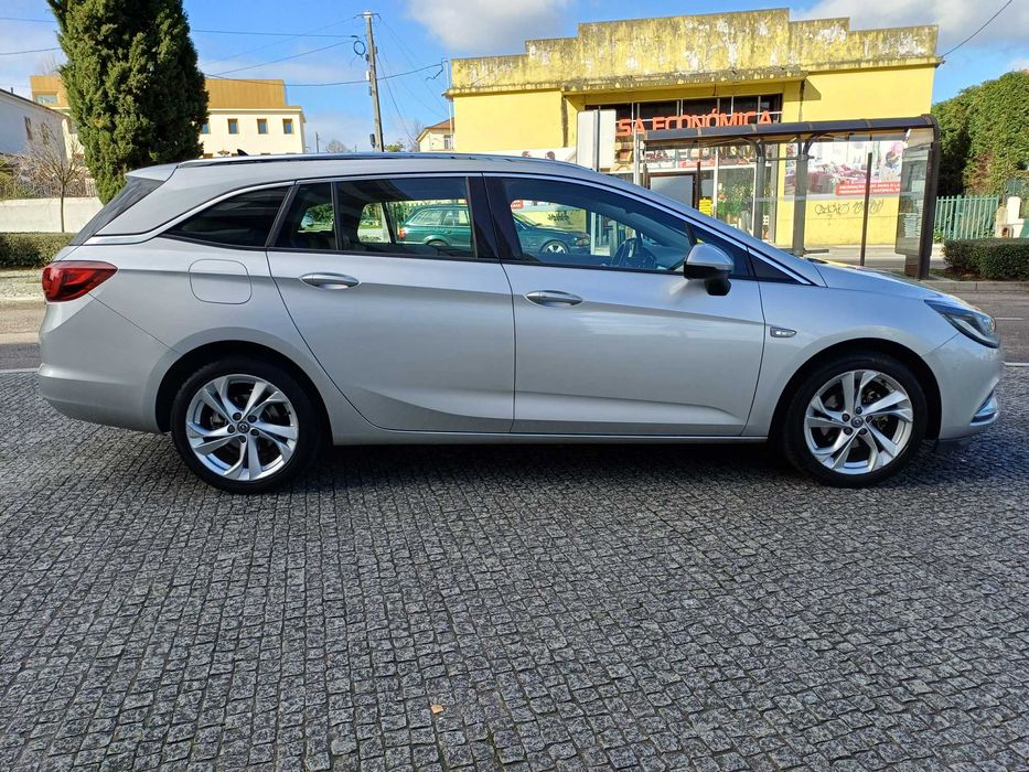 Opel Astra  Sports tourer 1.6 cdti 183 mil km