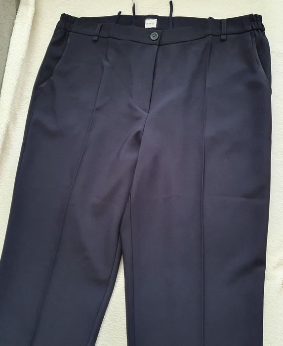 Spodnie damskie eleganckie z kantem