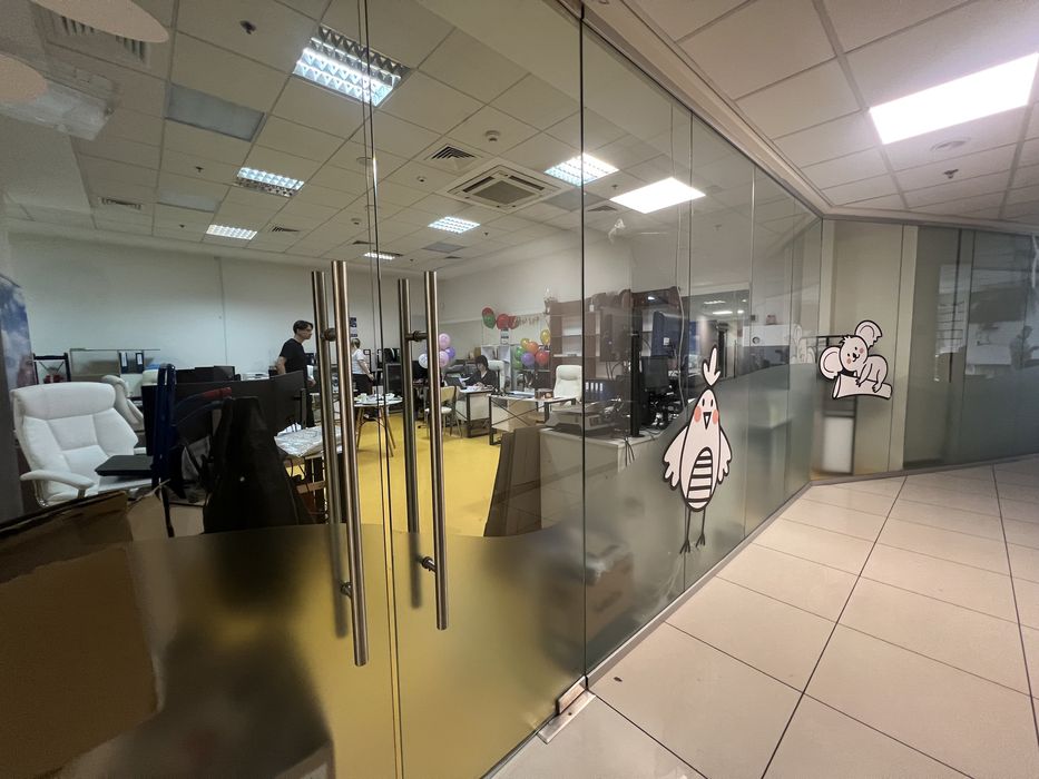 Торгово офісне приміщення 85 м2, метро Голосіївська , Фасад, Park Aven