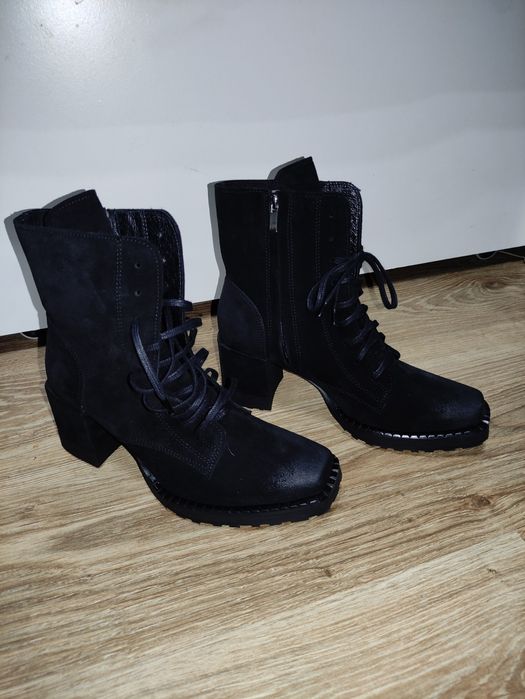 Botki Exquisite 1287 Czarne zamsz r. 37